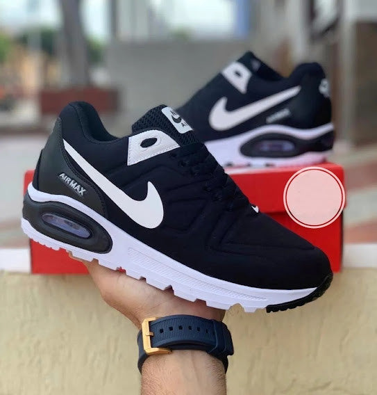 Nike Comando Negro Blanco